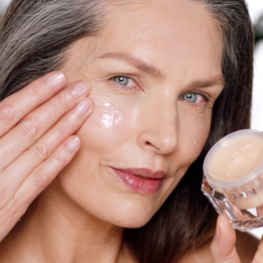 charlottes magic skin on-the-go kit